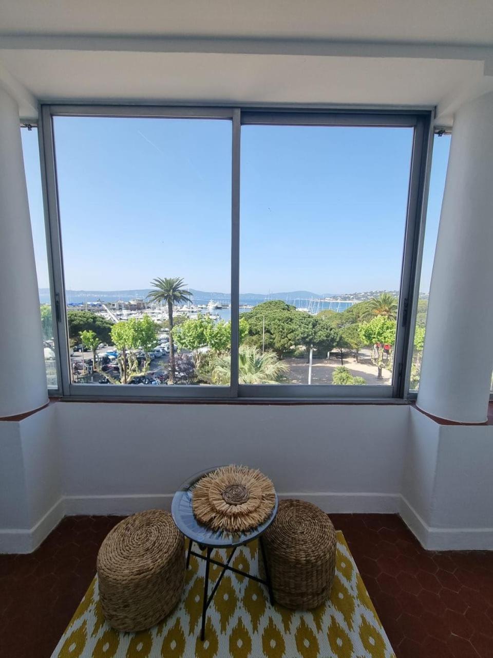 Maison De Village Renovee Avec Vue Mer Exceptionnelle Sainte-Maxime Eksteriør bilde