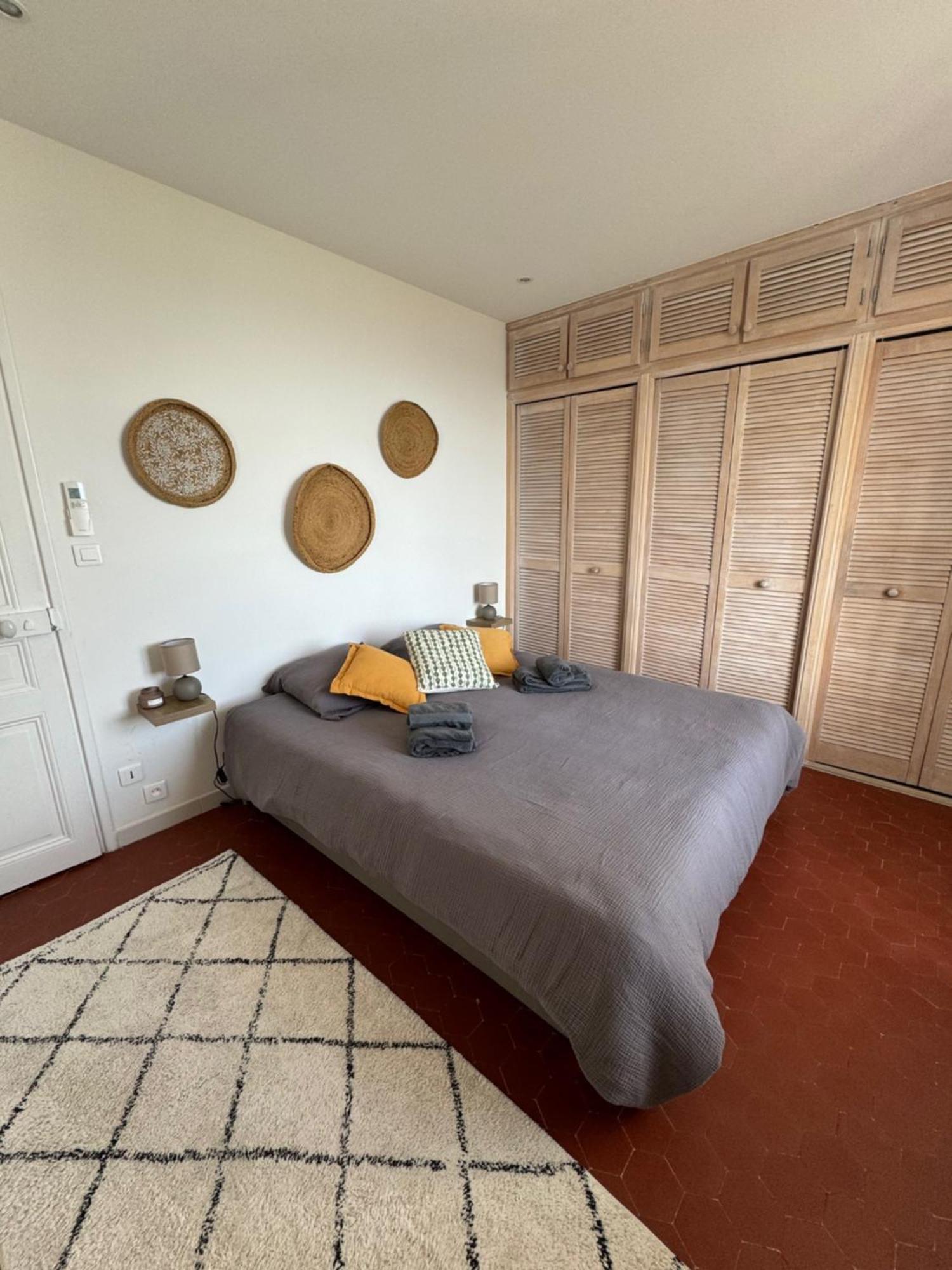 Maison De Village Renovee Avec Vue Mer Exceptionnelle Sainte-Maxime Eksteriør bilde