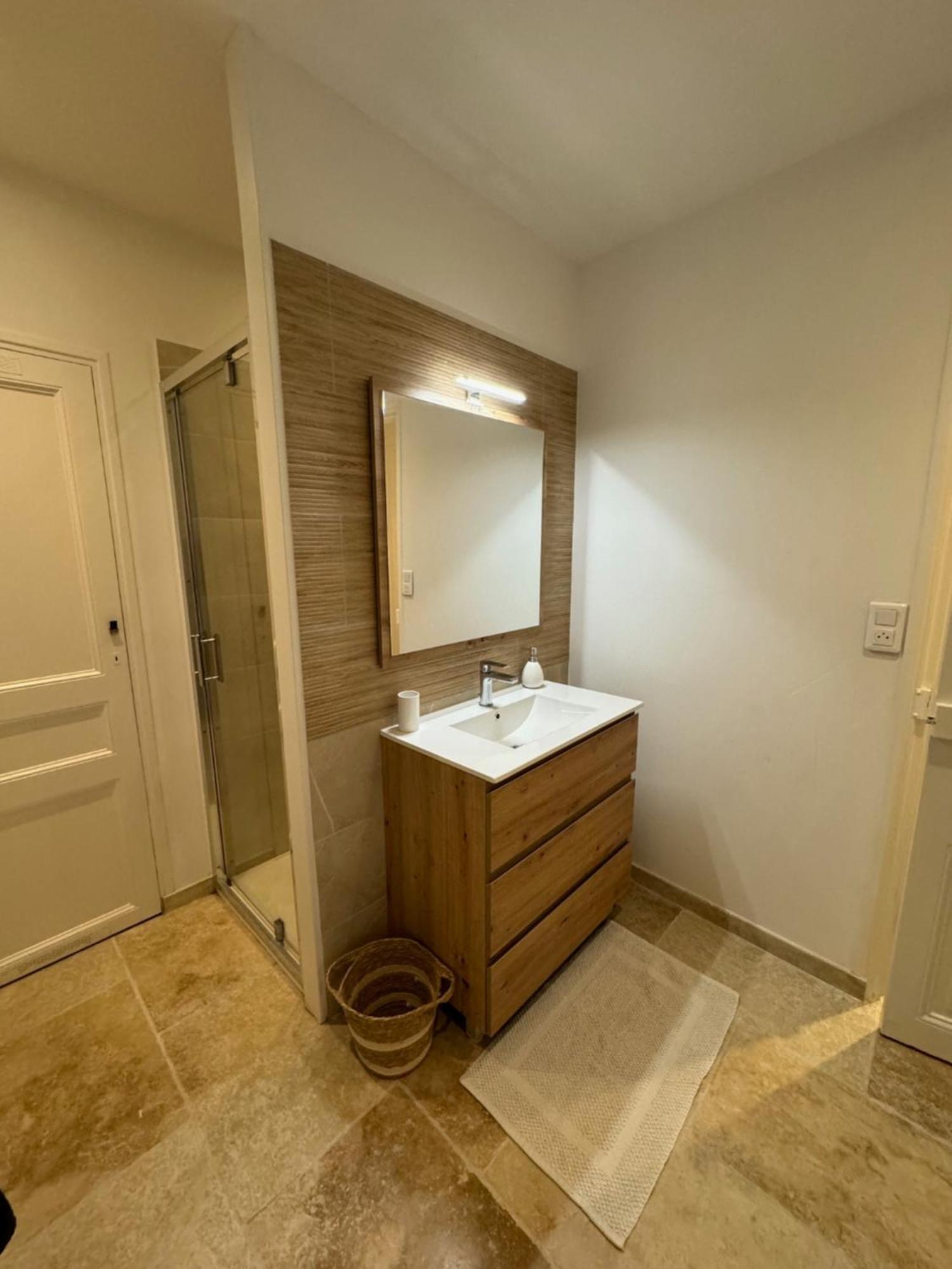 Maison De Village Renovee Avec Vue Mer Exceptionnelle Sainte-Maxime Eksteriør bilde